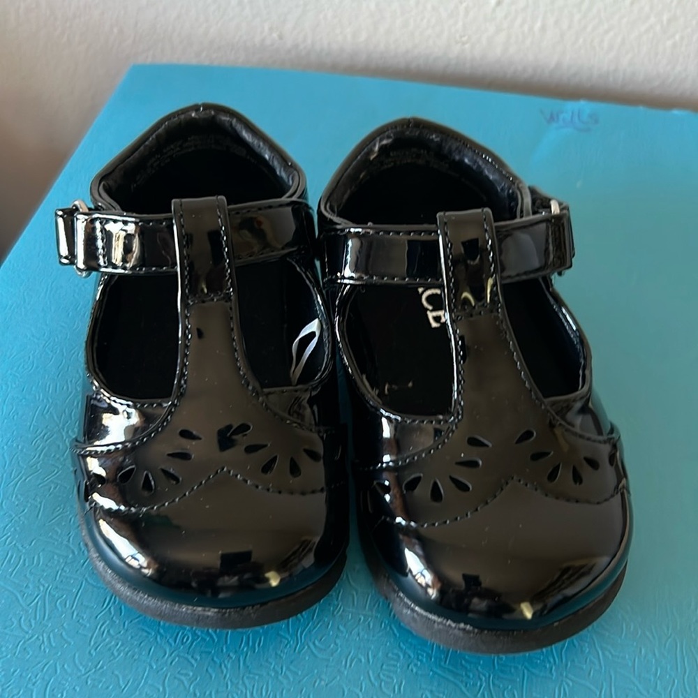 NWOT Toddler Black Patent MaryJanes sz5